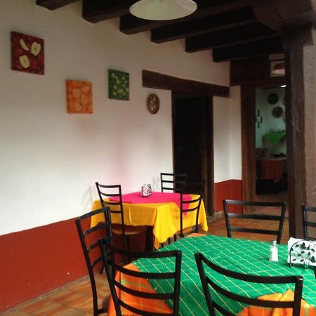 טפאלפה Hotel Meson Del Romero מראה חיצוני תמונה