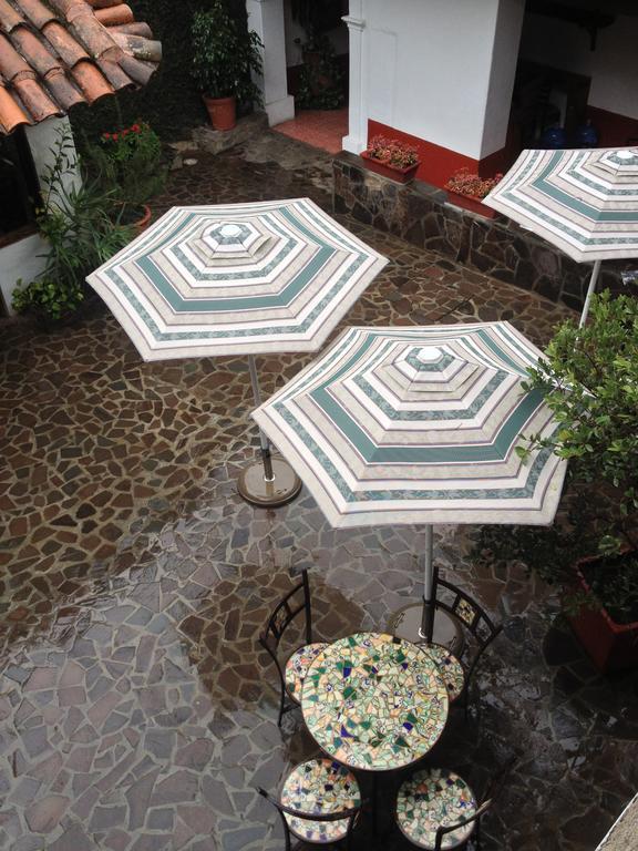 טפאלפה Hotel Meson Del Romero מראה חיצוני תמונה