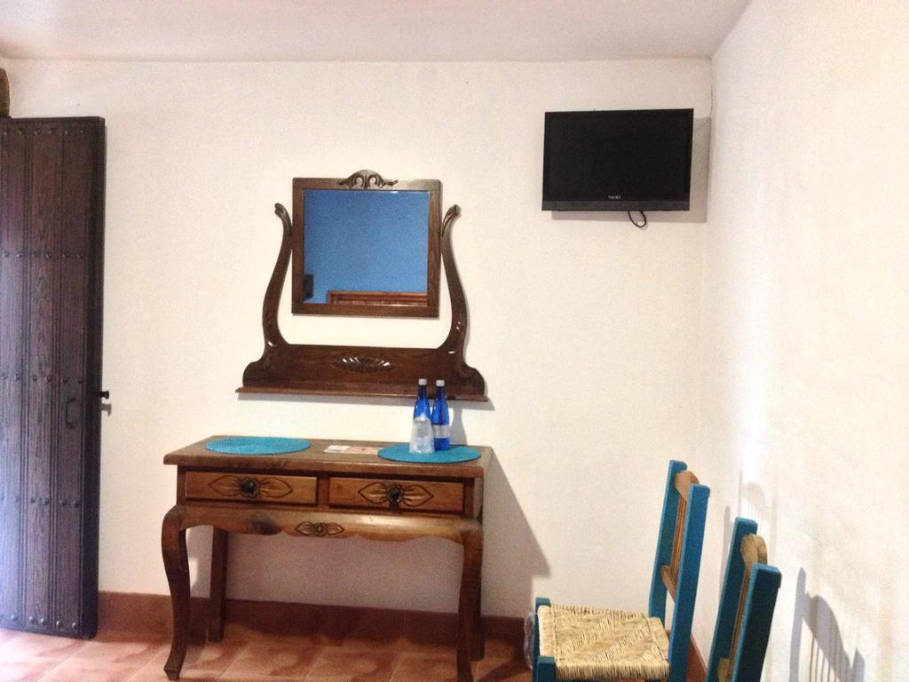 טפאלפה Hotel Meson Del Romero חדר תמונה