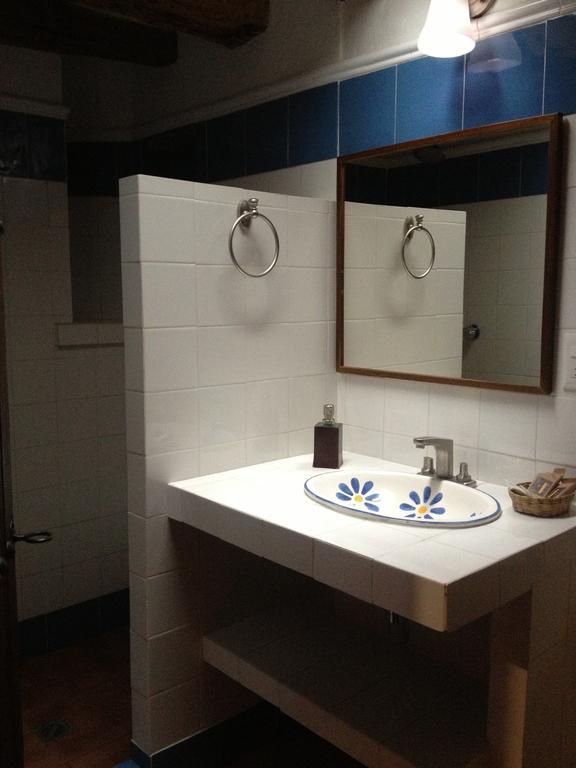 טפאלפה Hotel Meson Del Romero חדר תמונה