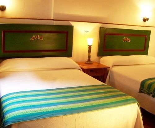 טפאלפה Hotel Meson Del Romero מראה חיצוני תמונה